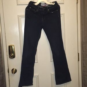 Women’s Levi jeans